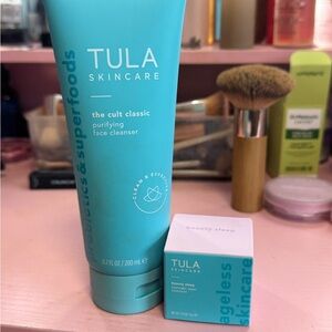 Tula Skincare Cult Classic Cleanser - Teal